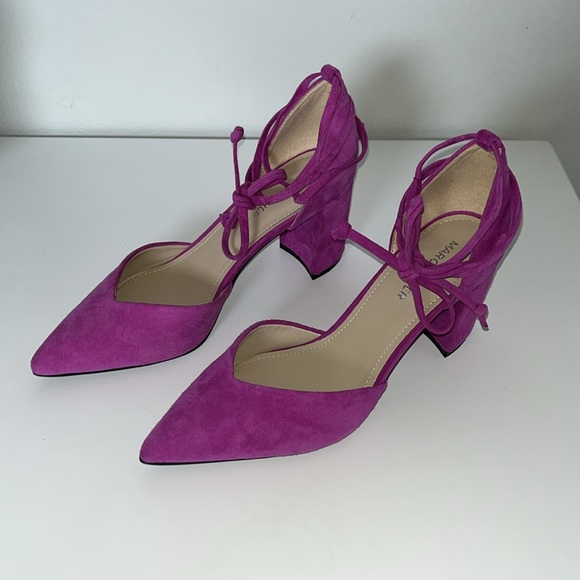 Marc Fisher Cerana Suede Pumps - Picture 2 of 11